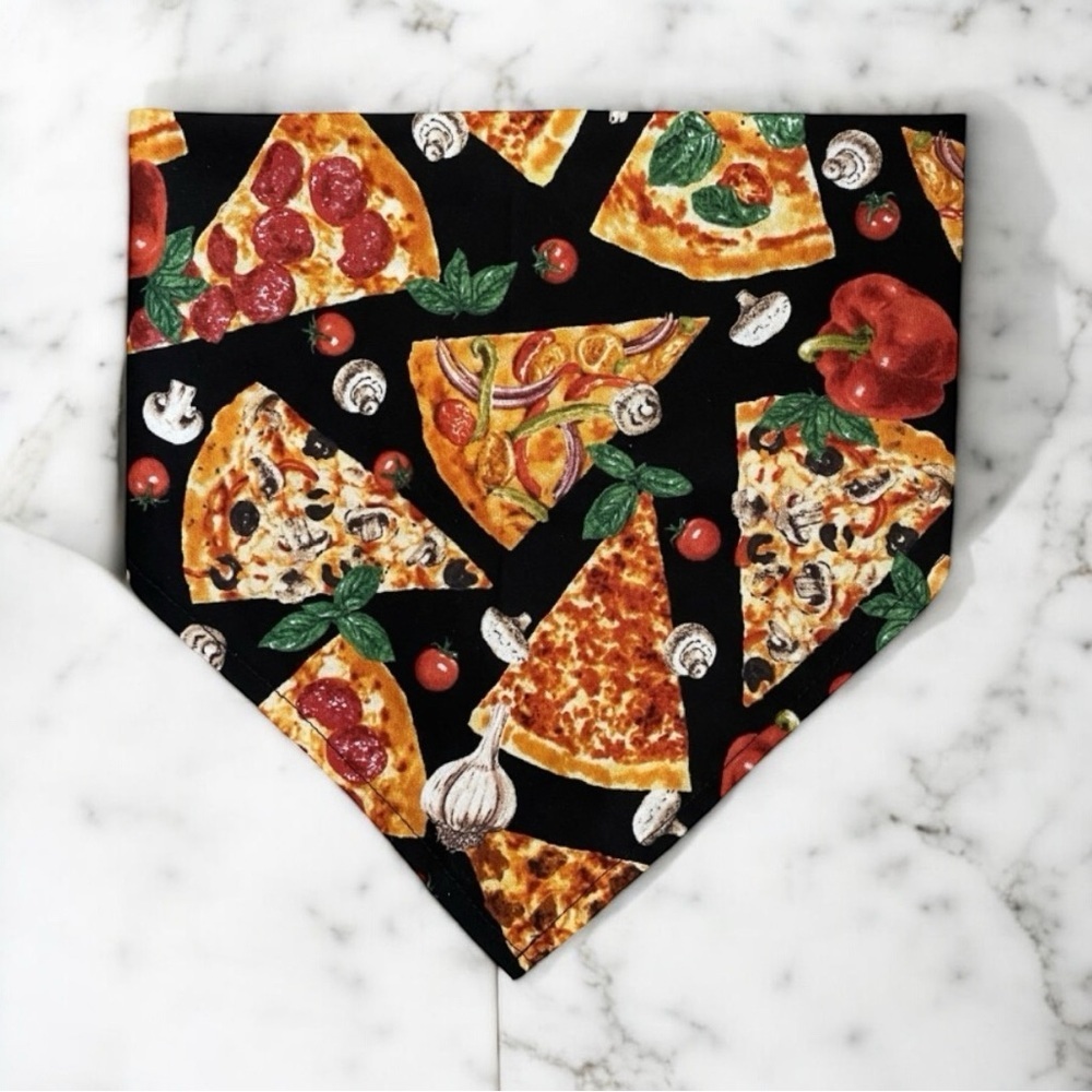 DOG Bandana - Pizza - Size L Large